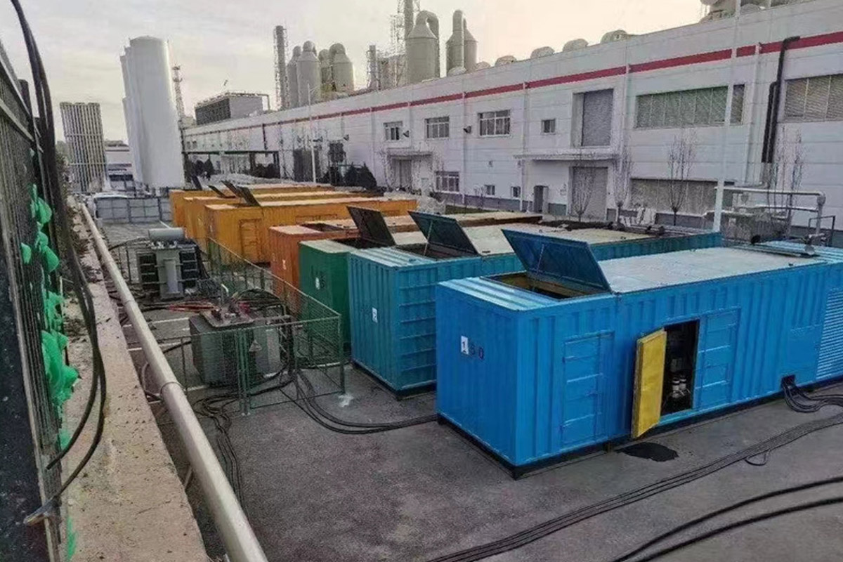 曲麻莱发电机租赁施工现场